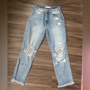 Light wash boyfriend jeans